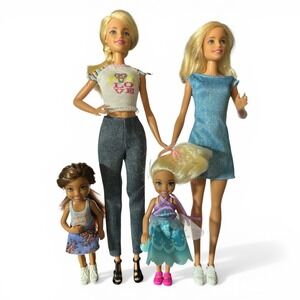 Mattel Barbie and Chelsea Doll Family Lot of 4 Blonde and Brunette Fashion Dolls